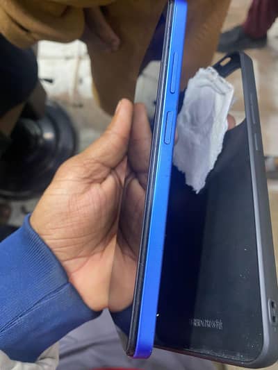 Sparkx 11 neo 4+4 128  Exchange Posibile