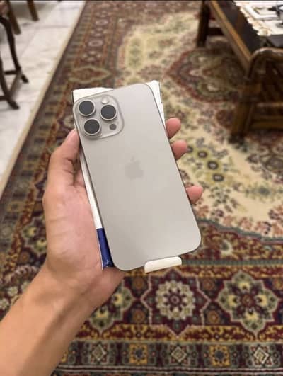 iphone 16 pro max jv