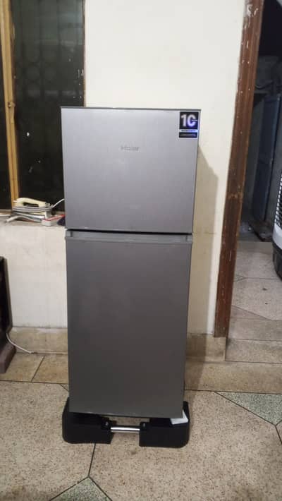Haier small refrigerator model hrf 186