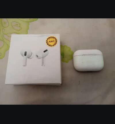 White Bluetooth Airpords