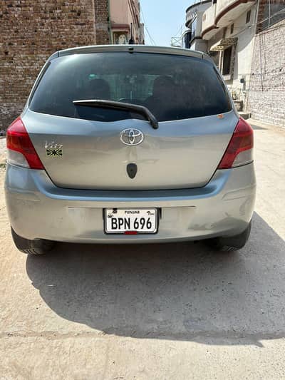 Vitz 10/14 full option