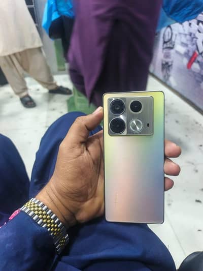 INFINIX NOTE 40 AVAILABLE FULL BOX