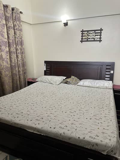 Full Room set with dressing table and cupboards