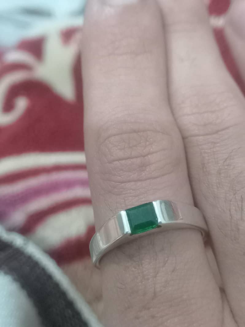 silver emerald ring 1