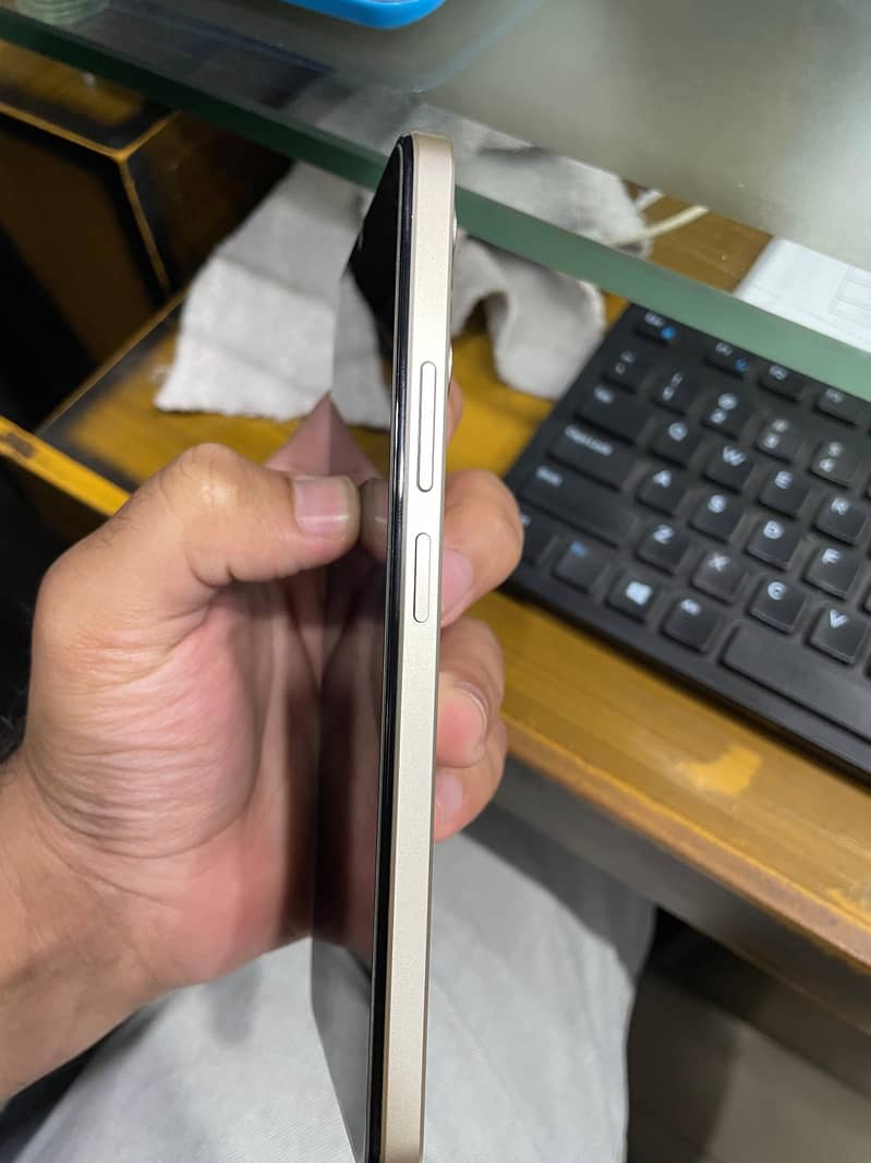 realme note 70 4