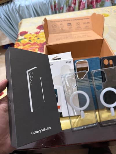 Samsung S25 Ultra 512Gb Officially PTA brand New Full Box.
