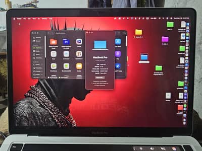 MacBook pro m2 13 inch 8gb/512gb 95% battery health with box & charger