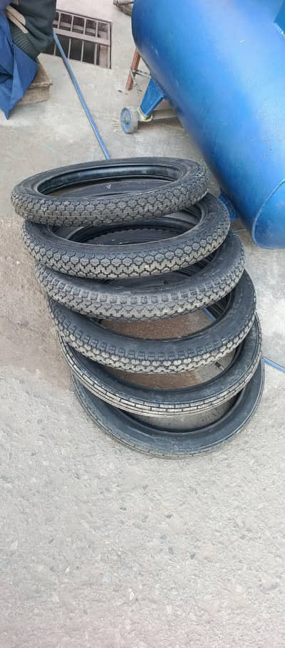 Honda 125 Tyres tub
