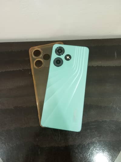 8GB RAM 128 GB memory 5000 battery exchange possible 10by10 condition