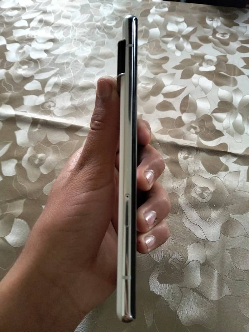 Google pixel 6 pro 1