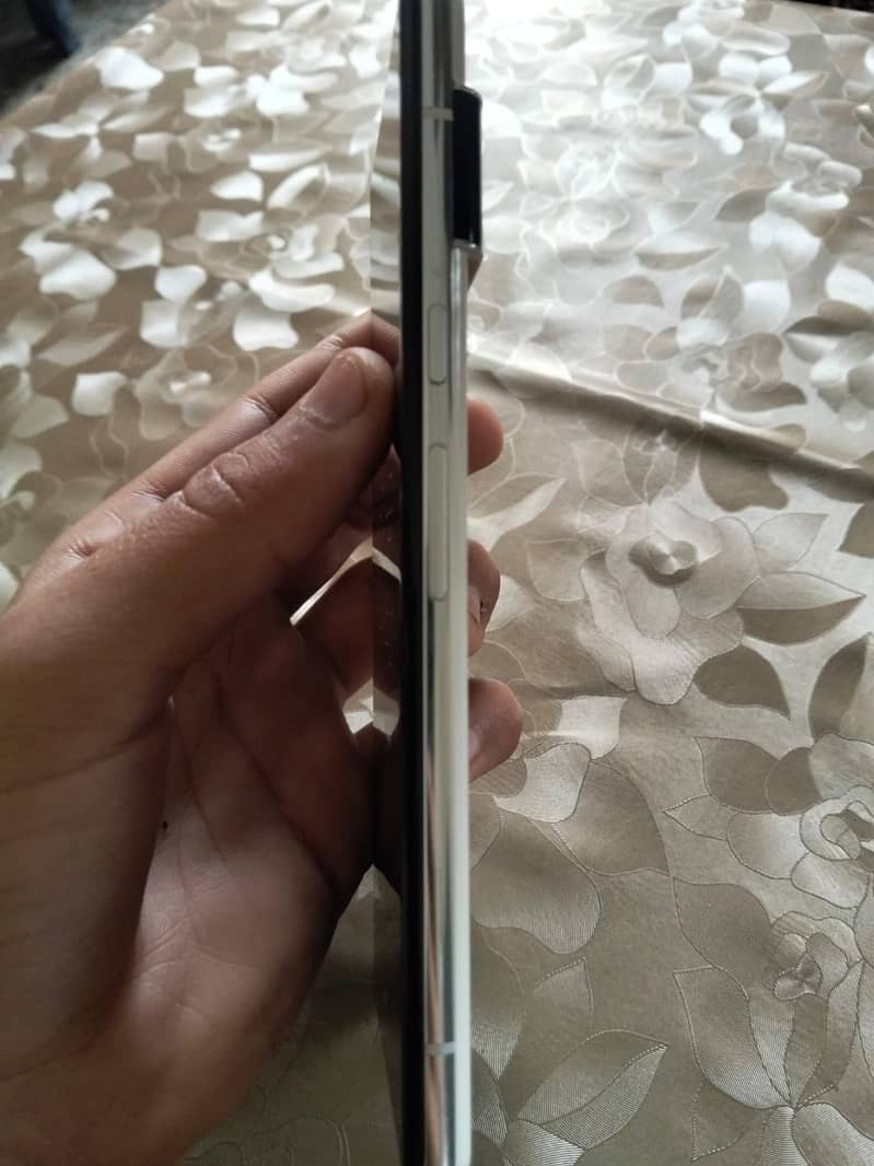 Google pixel 6 pro 5