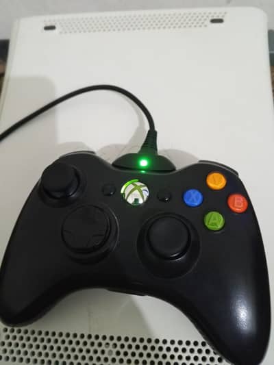 Xbox 360 65 heavy games installed GTA 5,forcry,Forza, sniper