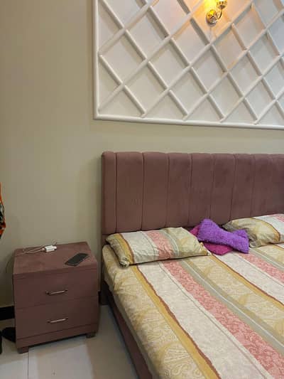 pink Bed with two side tables  vanity and round mirror