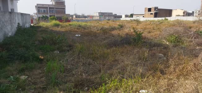 One Kanal levelled and heighted plot