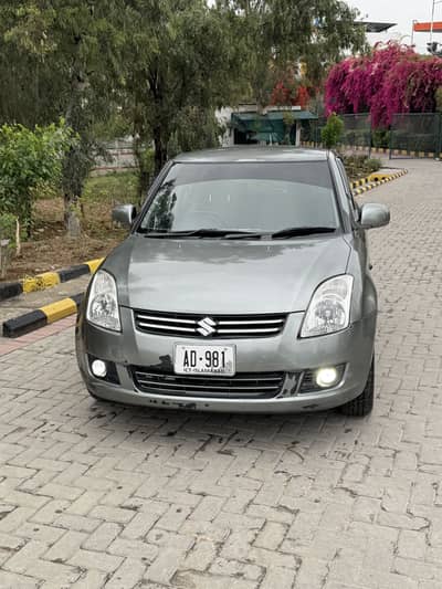 Suzuki swift DLX 2013 Model