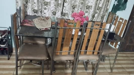 Dining table for sale (used)