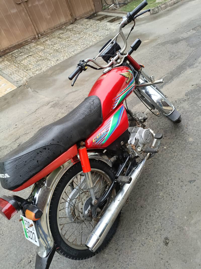 Honda CD 70 Model 2016 4