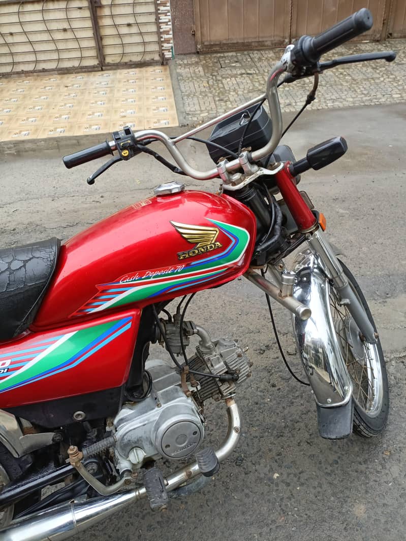 Honda CD 70 Model 2016 5
