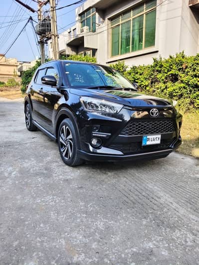 TOYOTA RAIZE Z PACKAGE DOUBLE TONE BLACK COLOUR