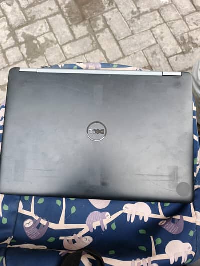 Dell latitude core i7, 6th generation.