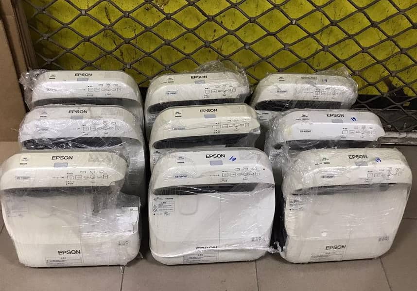 پہلے وزٹ کریں پھر فیصلہ کریں Interactive touch smart board 3