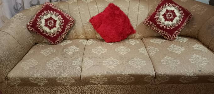 5 seater sofa set urgent sale