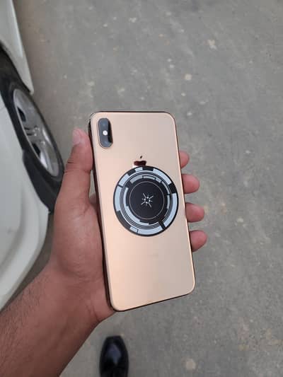 iphone XS MAX GOLD color urgent for sale