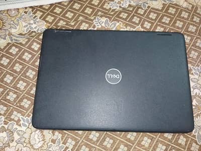 Dell Chromebook 4GB 32GB with touch screen