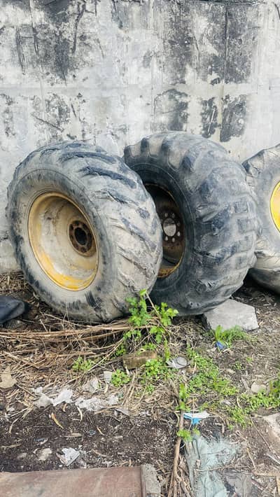 Jcb Rims tyer