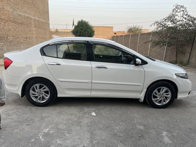 Very Neat & Clean Honda City 1.5 aspire