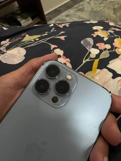 Apple iPhone 13 Pro Max