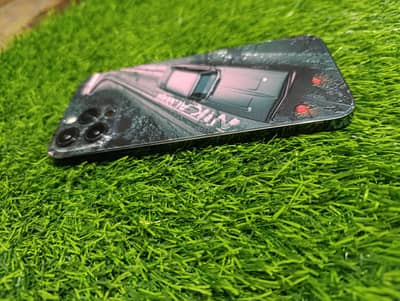 I phone 12 pro max 256 GB factory unlocked