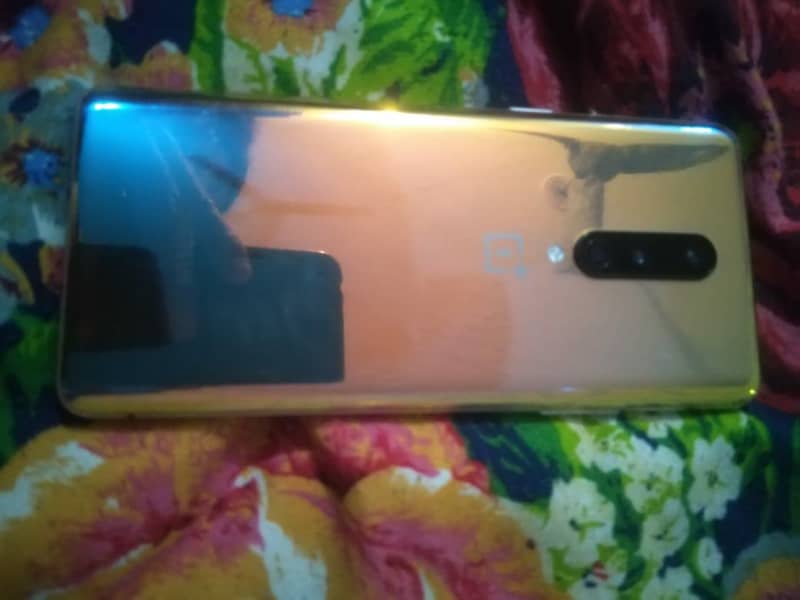 ONE PLUS 8 0