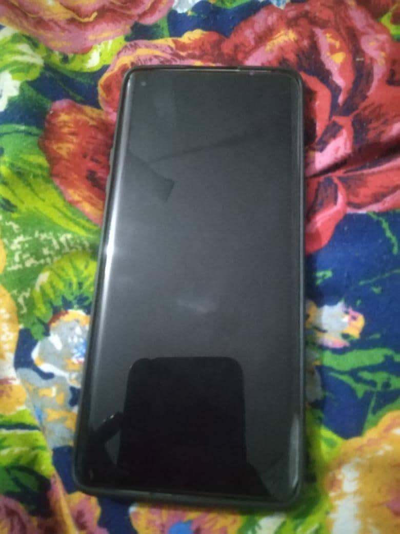 ONE PLUS 8 1