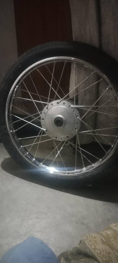 Honda 70 shoks rim with brand new tire