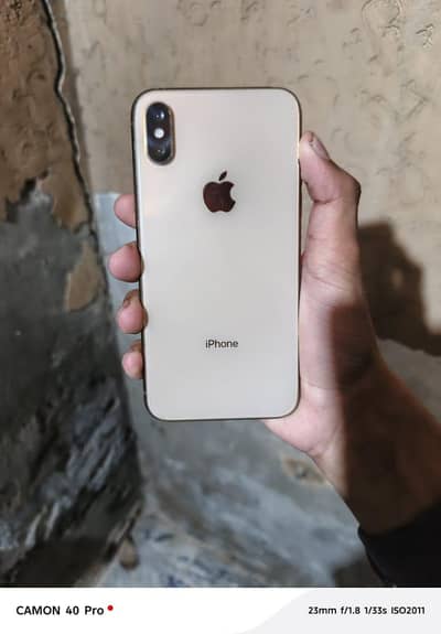 iPhone XS 64Gb Non Pta Gold color FACTORY UNLOCKED iOS 18.7. 6