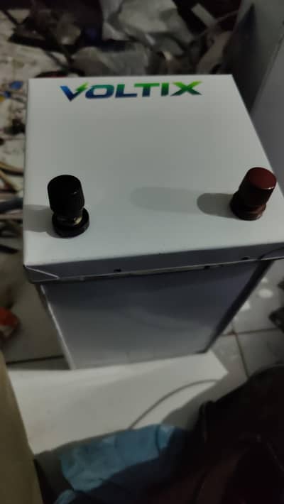 bulk quantity lithium 12 volt  100 ampare batteries available in bulk