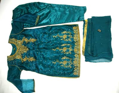 Emerald Green Organza 3PC – Heavy Gold Zari & Stone Work