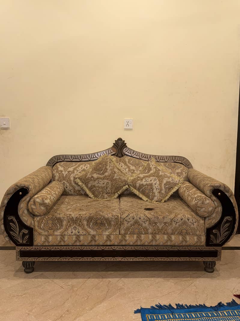 Used he aik seat damage he thori si 1