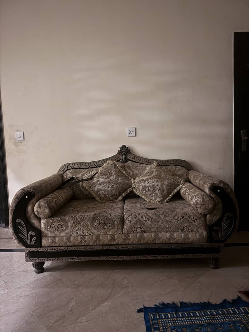 Used he aik seat damage he thori si 5