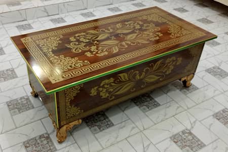 New Stylish Wood Lacker Table