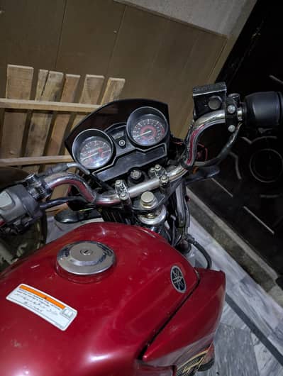 Yamaha YBR -125