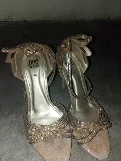 ECS heels original