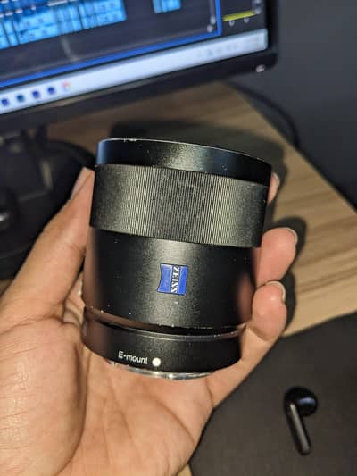 Sony lens for sale condition 10.8