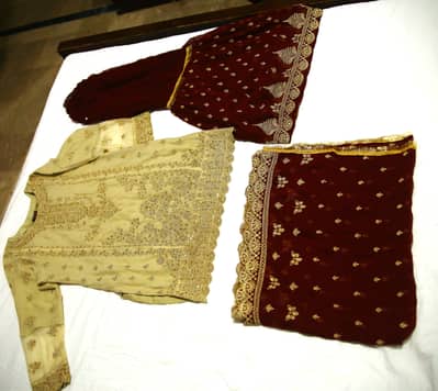 3PC Maroon and Gold White Dres – Heavy Silver Embroidery & Floral Work