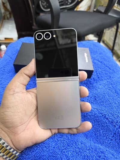 Samsung z flip 6 12/256 official PTA