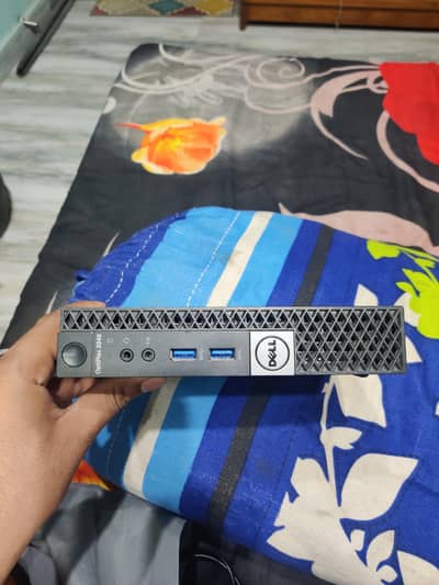 Samsung 24" wide led and dell mini i3 6th generation 4+128