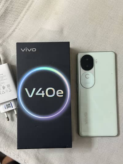 Vivo v40e (8/256)