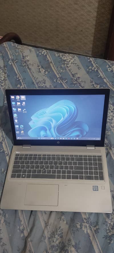 HP ProBook 650 G5 core i5-8th generation 512ssd 12gb ram 10/10 condi