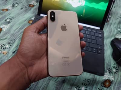 iPhone XS 256GB Factory unlocked Non PTA Gold (NOT JV)